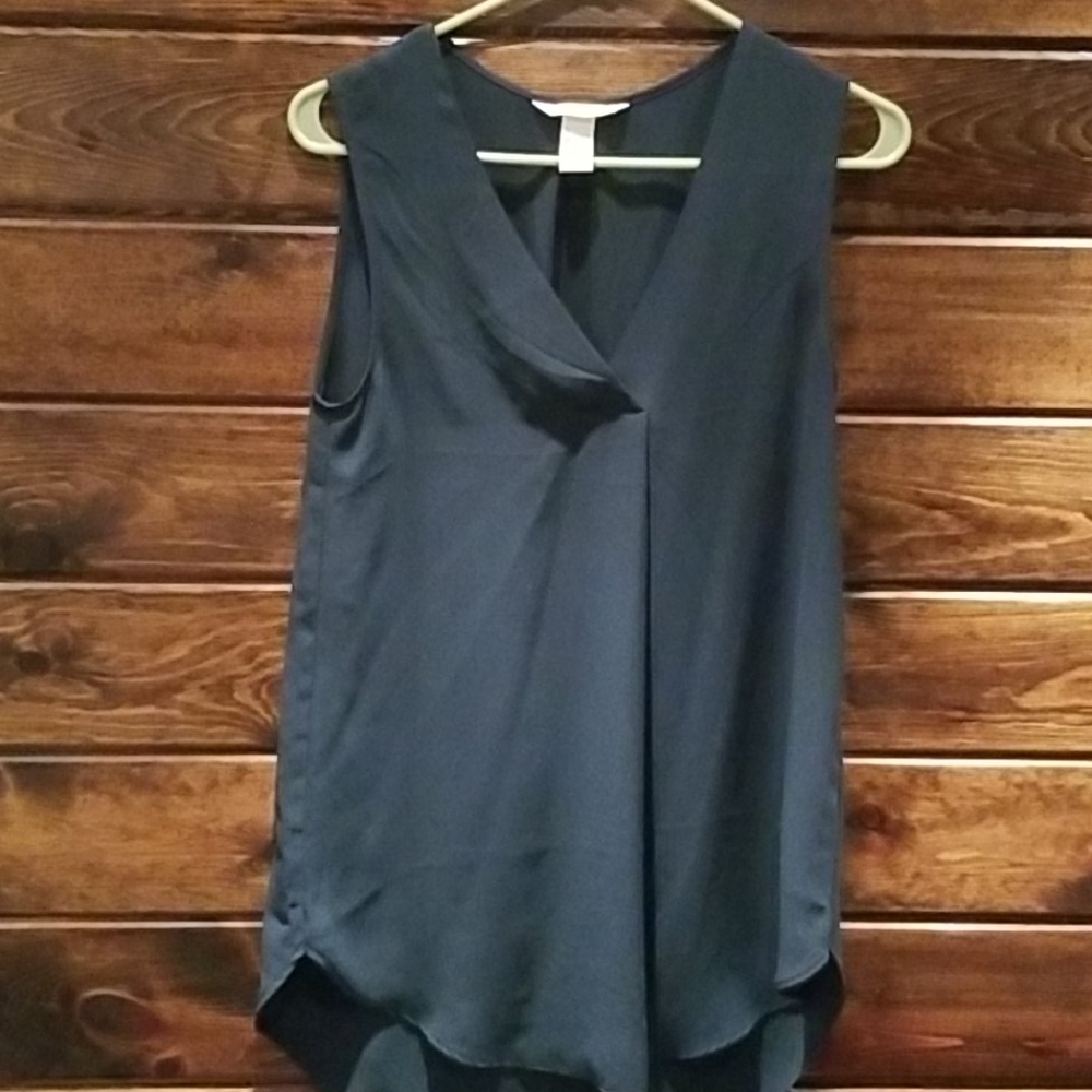Green georgette sleeveless H&M top